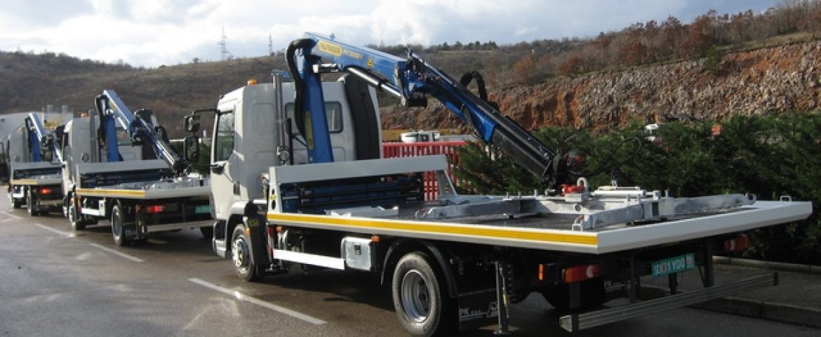 Tri vozila sa Palfinger dizalicama PK11001-K za Mostar Parking