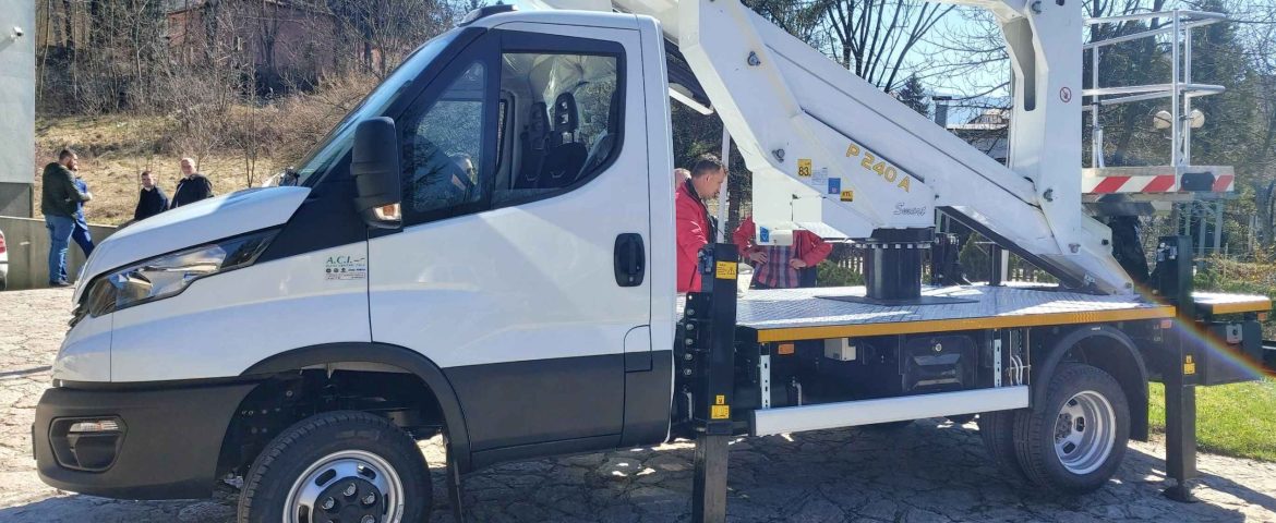 Palfinger radna korpa P240A za KJKP “Park” Sarajevo