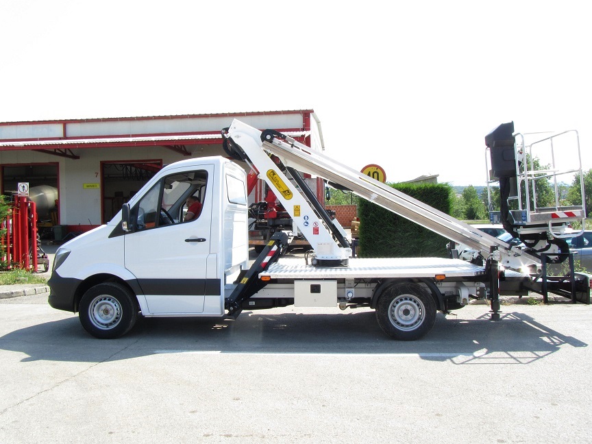 Isporuka Palfinger radne platforme za JP Elektroprivreda HZ HB d.d. Mostar