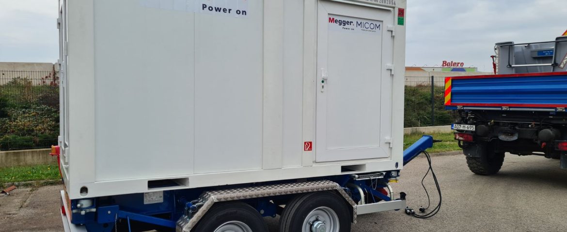 Specijalna prikolica za prijevoz kontejnera za Elektro Doboj